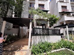 High Oak Condominium (D21), Condominium #584432071